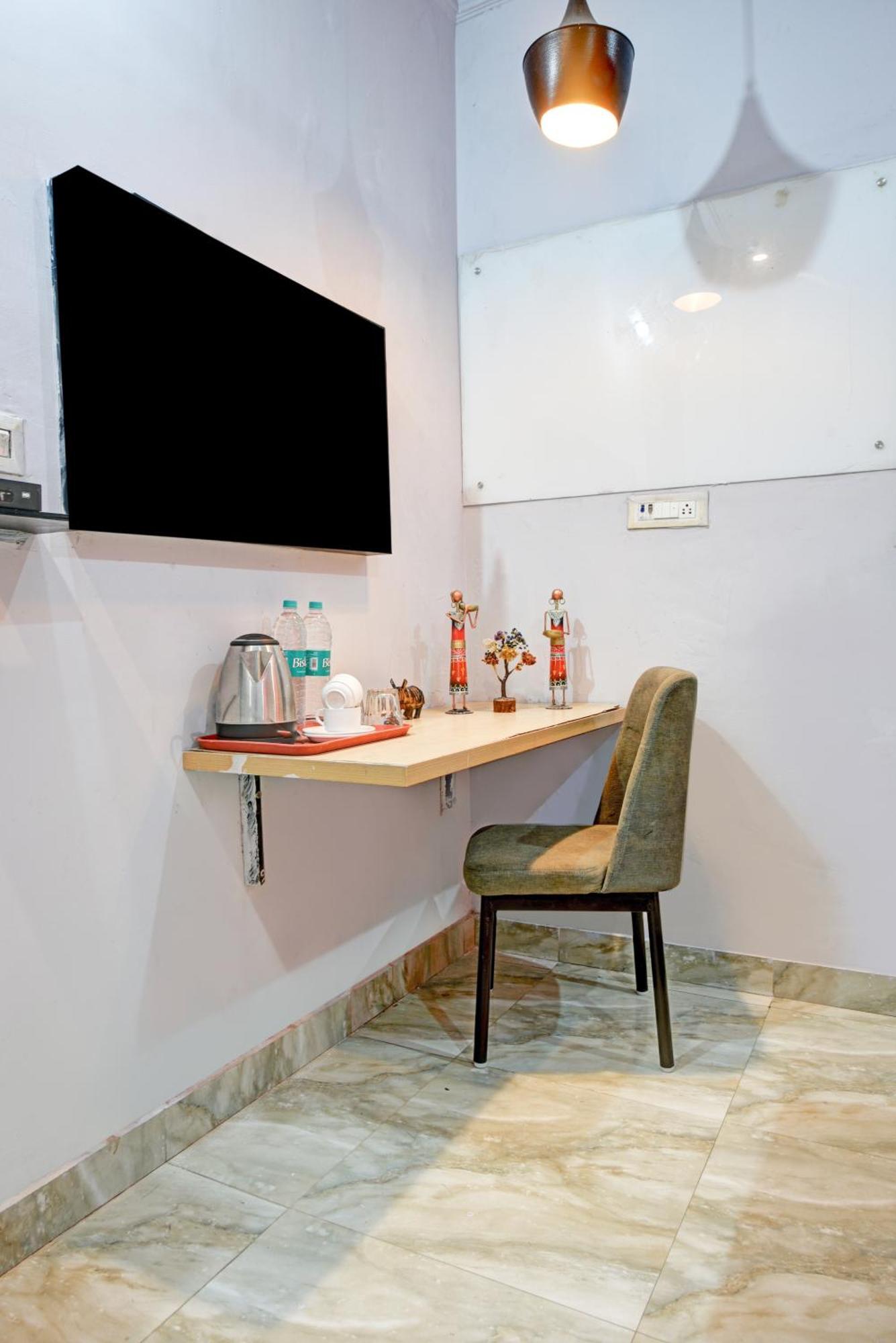 Royal Spark Inn1 - Medicity Gurugram, Near Medanta Hospital Gurgaon Extérieur photo