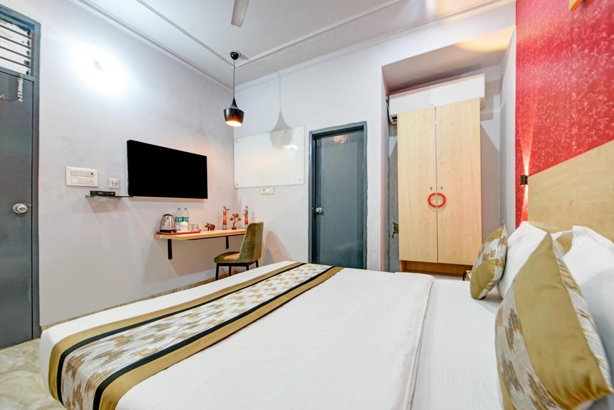 Royal Spark Inn1 - Medicity Gurugram, Near Medanta Hospital Gurgaon Extérieur photo