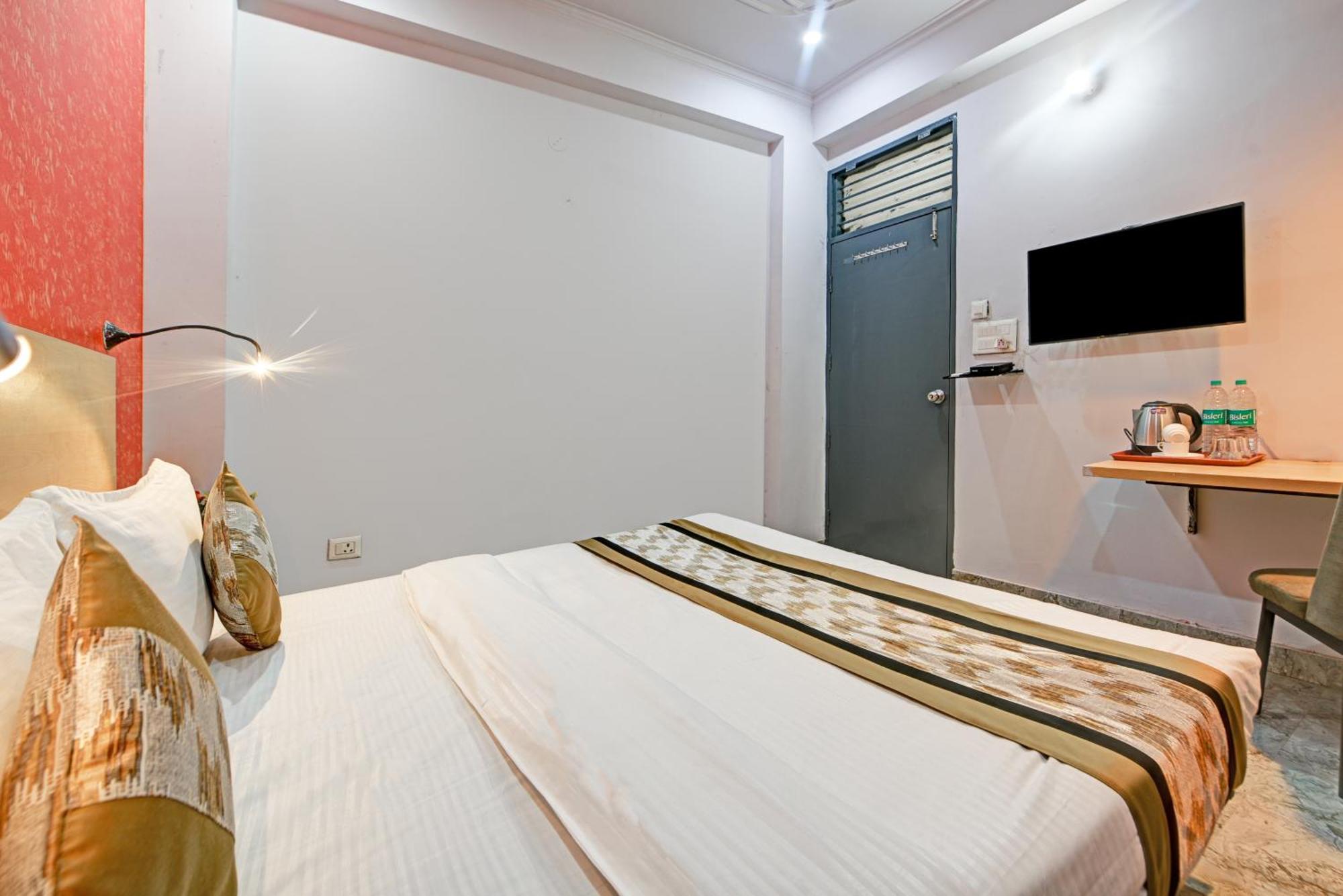 Royal Spark Inn1 - Medicity Gurugram, Near Medanta Hospital Gurgaon Extérieur photo