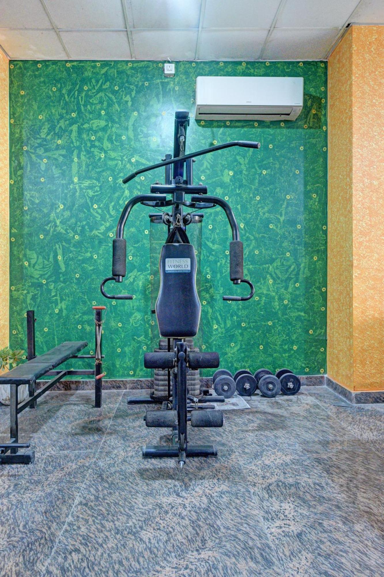 Royal Spark Inn1 - Medicity Gurugram, Near Medanta Hospital Gurgaon Extérieur photo