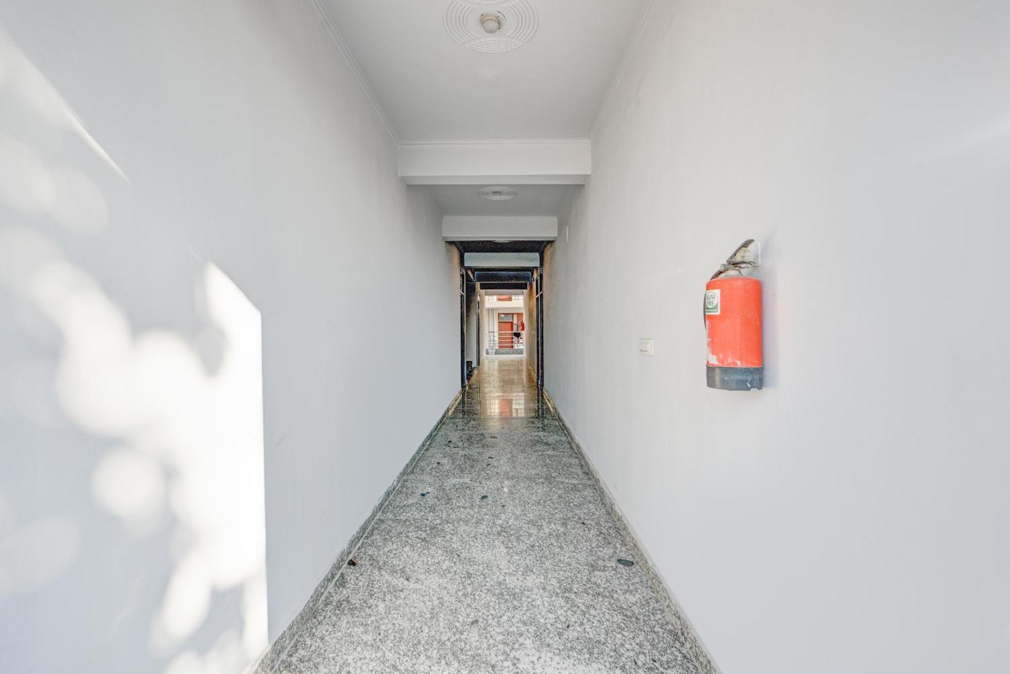 Royal Spark Inn1 - Medicity Gurugram, Near Medanta Hospital Gurgaon Extérieur photo